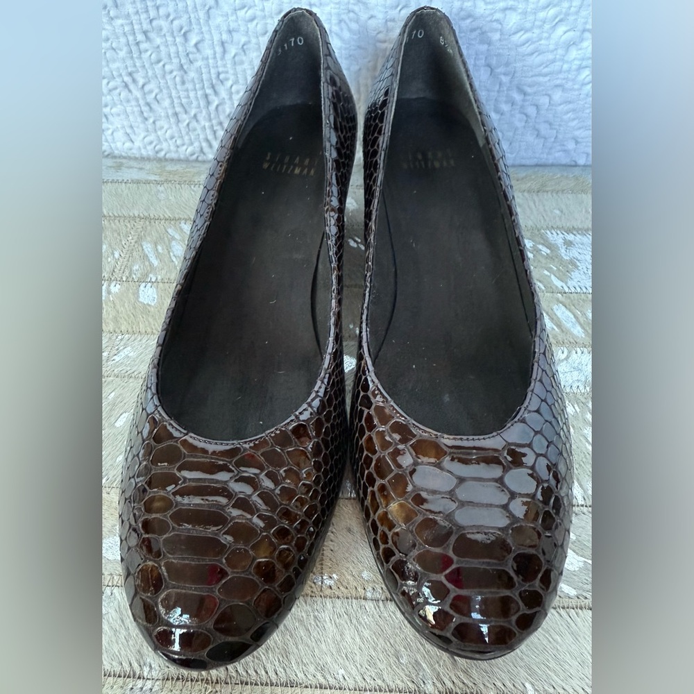 Stuart Weitzman Croc-Embossed Wedge Pumps – Brown | Women’s 8.5 - Picture 7 of 8